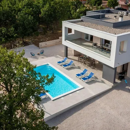 Villa Amazing Deep