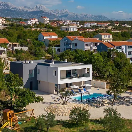 Villa Amazing Deep *